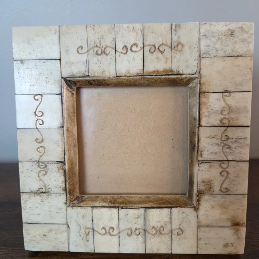 7”x7” Natural Hand Carved Tiled Frame For Use‎ Of 4”x4” Photo Display